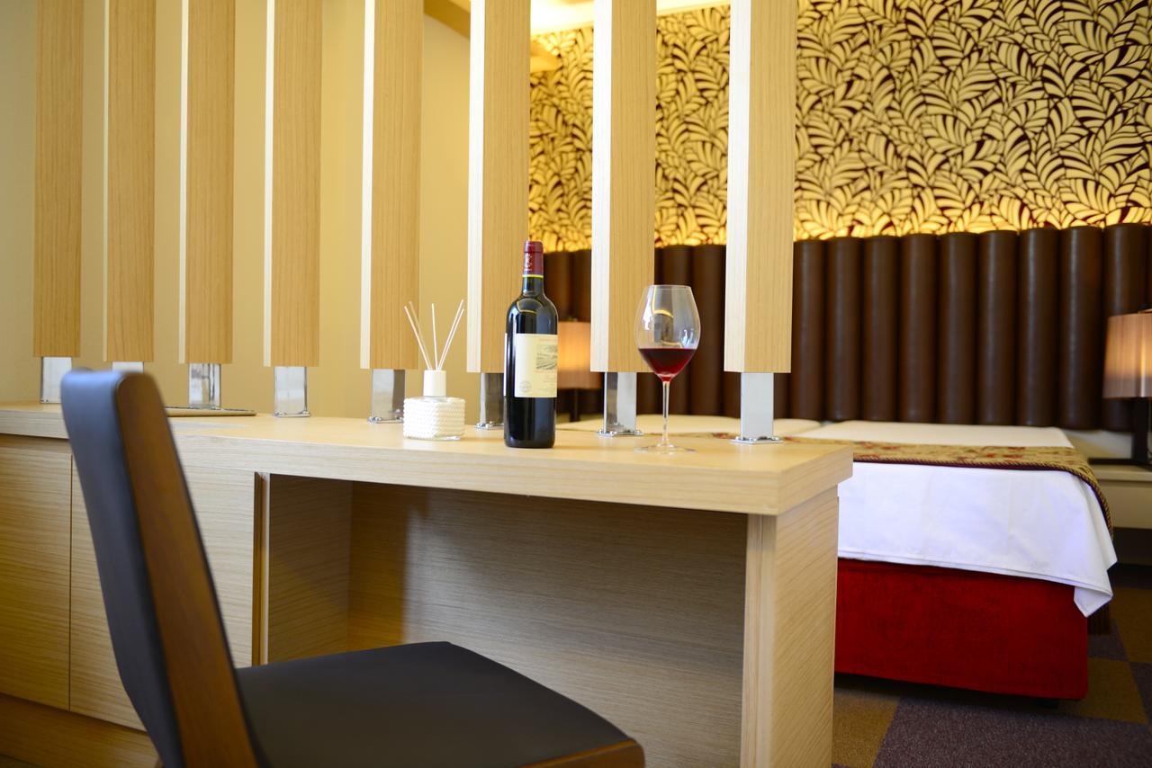 Arsima Hotel Истанбул Екстериор снимка